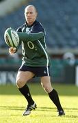25 November 2006; Peter Stringer in action during the Captain's Run. Ireland Rugby Captain's Run, Lansdowne Road, Dublin. Picture credit: Damien Eagers / SPORTSFILE