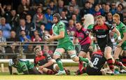 6 September 2014; Eoin McKeon, Connacht, goes past the Newport Gwent Dragons defence before scoring the first try. Guinness PRO12, Round 1, Connacht v Newport Gwent Dragons. The Sportsground, Galway. Picture credit: Matt Browne / SPORTSFILE