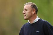 21 April 2007; Brendan Dardis, Wexford manager, issues instructions to his players. Suzuki Ladies National Football League Division 2 Semi-Final, Sligo v Wexford, Banagher, Co. Offaly. Picture credit; Matt Browne / SPORTSFILE