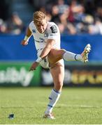 26 October 2014; Ian Madigan, Leinster, kicks a second half penalty. European Rugby Champions Cup 2014/15, Pool 2, Round 2, Castres Olympique v Leinster. Stade Pierre Antoine, Castres, France. Picture credit: Stephen McCarthy / SPORTSFILE