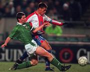 10 February 1999; Roy Keane of Republic of Ireland during the International Friendly match between Republic of Ireland and Paraguay at Lansdowne Road in Dublin. Photo by Ray McManus/Sportsfile