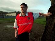 6 January 2000; Republic of Ireland and Arsenal's Stephen Bradley at his home in Jobstown, Tallaght, Dublin. Photo by David Maher/Sportsfile