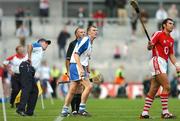 29 July 2007; Waterford's Eoin Kelly, 3rd from left, along with his manager Justin McCarthy, left, linesman Dickie Murphy and Sean Og O hAilpin, watch as Kelly's late chance of a point goes wide. Guinness All-Ireland Senior Hurling Championship Quarter-Final, Cork v Waterford, Croke Park, Dublin. Picture credit; Brendan Moran / SPORTSFILE