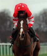 8 February 2000; Florida Pearl, with Paul Carberry up, during The Hennessy Cognac Gold Cup at Leopardstown Racecourse in Dublin. Photo by Matt Browne/Sportsfile