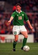 26 April 2000; Robbie Keane of Republic of Ireland during the International Friendly match between Republic of Ireland and Greece at Lansdowne Road in Dublin. Photo by David Maher/Sportsfile