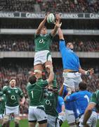 2 February 2008; Ireland's Donncha O'Callaghan wins possession in the lineout against Italy's Santiago Delappe. RBS Six Nations Rugby Championship, Ireland v Italy, Croke Park, Dublin. Picture credit; Brendan Moran / SPORTSFILE *** Local Caption ***