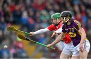 29 March 2015; Daniel Kearney, Cork, in action against Liam Og McGovern, Wexford. Allianz Hurling League, Division 1, Quarter-Final, Cork v Wexford. Páirc Uí Rinn, Cork. Picture credit: Matt Browne / SPORTSFILE