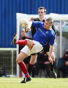 12 April 2008; William Murphy, Linfield, in action against Michael Halliday, Glentoran. Carnegie Premier League, Linfield v Glentoran, Windsor Park, Belfast, Co. Antrim. Picture credit: Oliver McVeigh / SPORTSFILE