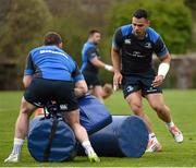 14 April 2015; Leinster's Ben Te'o and Fergus McFadden, left, during squad training at UCD, Dublin. Picture credit: Stephen McCarthy / SPORTSFILE