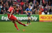 19 April 2015; Delon Armitage, Toulon, kicks a penalty late in the game. European Rugby Champions Cup Semi-Final, RC Toulon v Leinster. Stade Vélodrome, Marseilles, France. Picture credit: Brendan Moran / SPORTSFILE