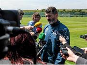 11 June 2015; Republic of Ireland assistant manager Roy Keane during a pitchside update. Gannon Park, Malahide, Co. Dublin. Picture credit: Seb Daly / SPORTSFILE