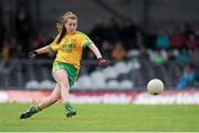 21 June 2015; Blathnaid McLaughlin, Donegal plays a pass. Aisling McGing U21 'B' Championship Final, Donegal v Longford, Markiewicz Park, Sligo. Picture credit: Seb Daly / SPORTSFILE