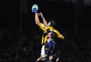 18 October 2008; Tom Palmer, London Wasps, and Malcolm O'Kelly, Leinster, contest the lineout. Heineken Cup, Pool 2 Round 2, Leinster v London Wasps, RDS, Dublin. Picture credit: Stephen McCarthy / SPORTSFILE