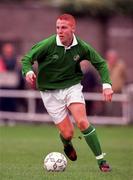 19 September 2000; Sean Thornton during the U18 friendly match between Republic of Ireland and Switzerland in Dublin, Ireland. Photo by David Maher/Sportsfile