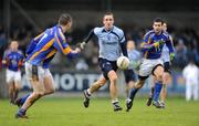 11 January 2009; John Sheanon, Dublin, in action against Wicklow players Eoin Keogh, left, and Tony Hannon. O'Byrne Cup Quarter-Final, Dublin v Wicklow, Parnell Park, Dublin. Picture credit: Ray McManus / SPORTSFILE