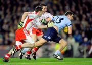 31 January 2009; Conal Keaney, Dublin, in action against Martin Swift and Justin McMahon, Tyrone. Allianz National Football League, Division 1, Round 1, Dublin v Tyrone, Croke Park, Dublin. Picture credit: Ray McManus / SPORTSFILE