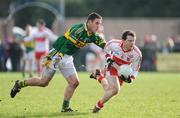 8 March 2009; Barry McGoldrick, Derry, in action against Declan O'Sullivan, Kerry. Allianz GAA National Football League, Division 1, Round 3, Derry v Kerry, Sean De Bruin Park, Bellaghy, Co. Derry. Picture credit: Oliver McVeigh / SPORTSFILE