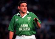 11 November 2000; Rob Henderson of Ireland during the International Rugby friendly match between Ireland and Japan at Lansdowne Road in Dublin. Photo by Ray Lohan/Sportsfile