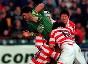 11 November 2000; Shane Horgan of Ireland in action against   Japan during the International Rugby friendly match between Ireland and Japan at Lansdowne Road in Dublin. Photo by Ray Lohan/Sportsfile