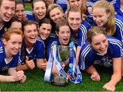 13 September 2015; Laois captain Niamh Dollard and her team-mates celebrate with the cup after the game. Liberty Insurance All Ireland Premier Junior Camogie Championship Final, Laois v Roscommon. Croke Park, Dublin. Picture credit: Piaras Ó Mídheach / SPORTSFILE