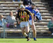 3 May 2009; Michael Grace, Kilkenny, in action against Paul Curran, Tipperary. Allianz GAA NHL Division 1 Final, Kilkenny v Tipperary, Semple Stadium, Thurles, Co. Tipperary. Picture credit: Matt Browne / SPORTSFILE