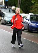 17 May 2009; Race organiser Mick Dowling at the start of the Woodies DIY  25th Anniversary Sportsworld 5 Mile Classic. St Peter's Road, Walkinstown, Dublin. Picture credit: Tomás Greally / SPORTSFILE