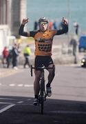 18 May 2009; Ian Wilkinson, Halfords Bike Hut, celebrates on his way to winning the stage. FBD Insurance Ras 2009, Stage 2, Wexford - Cobh. Picture credit: Stephen McCarthy / SPORTSFILE