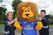 9 June 2009; Catherina McKiernan and Ronan Flanagan with the Kingspan Lion at the launch of Cavan GAA World Record attempt. Castleknock Hotel, Porterstown Rd, Castleknock, Dublin. Picture credit: Oliver McVeigh / SPORTSFILE  *** Local Caption ***
