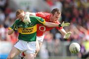 13 June 2009; Nicholas Murphy, Cork, holds off the challenge of Colm Cooper, Kerry. GAA Football Munster Senior Championship Semi-Final Replay, Cork v Kerry, Pairc Ui Chaoimh, Cork. Picture credit: Brendan Moran / SPORTSFILE