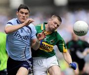 3 August 2009; Diarmuid Connolly, Dublin, in action against Tomas O Se, Kerry. GAA Football All-Ireland Senior Championship Quarter-Final, Dublin v Kerry, Croke Park, Dublin. Picture credit: Diarmuid Greene / SPORTSFILE