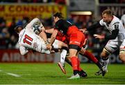 20 November 2015; Craig Gilroy, Ulster, is tackled by Chris Wyles and Michael Rhodes, Saracens. European Rugby Champions Cup, Pool 1, Round 2, Ulster v Saracens. Kingspan Stadium, Ravenhill Park, Belfast. Picture credit: Oliver McVeigh / SPORTSFILE