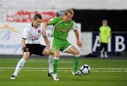 12 September 2009; Guntar Silagailis, Cork City, in action against Michael Coburn, Dundalk. League of Ireland Premier Division, Dundalk v Cork City, Oriel Park, Dundalk. Picture credit: Oliver McVeigh / SPORTSFILE