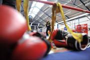 14 September 2009; WBA World Super Bantamweight Champion Bernard Dunne during a media workout ahead of his Hunky Dorys World Title fight against Poonsawat Kratingdaenggym in The O2, Dublin, on Saturday September 26th. National Stadium, Dublin. Picture credit: David Maher / SPORTSFILE  *** Local Caption ***