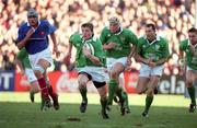 17 February 2001; Brian O'Driscoll of Ireland makes a break during the Lloyds TSB Six Nations Rugby Championship match between Ireland and France at Lansdowne Road in Dublin. Photo by Brendan Moran/Sportsfile