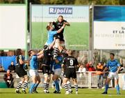 17 October 2009; Damian Browne, Brive, wins possession in the line-out against Malcolm O'Kelly, Leinster. Heineken Cup, Pool 4, Round 2, Brive v Leinster, Stade Municipal, Brive, France. Picture credit: Pat Murphy / SPORTSFILE