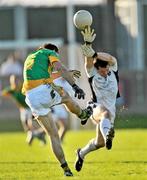 8 November 2009; Sean Kavanagh, Rathvilly, in action against Matthew Mitchell, Clara. AIB GAA Football Leinster Senior Club Championship Quarter-Final, Clara v Rathvilly, O'Connor Park, Tullamore. Picture credit: David Maher / SPORTSFILE