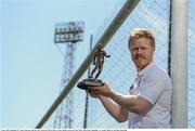 2 June 2016; Dundalk FC's Daryl Horgan with the SSE Airtricity/SWAI Player of the Month Award for May 2016. Oriel Park, Dundalk, Co. Louth. Photo by Seb Daly/Sportsfile