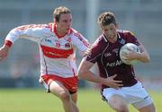 11 April 2010; Garreth Bradshaw, Galway, in action against Sean Leo McGoldrick, Derry. Allianz GAA Football National League Division 1 Round 7, Galway v Derry, Pearse Stadium, Galway. Picture credit: Ray Ryan / SPORTSFILE