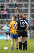 16 July 2016; Referee Anthony Nolan issues Podge Collins of Clare with a first half black card during the GAA Football All-Ireland Senior Championship Round 3A match between Sligo and Clare at Markievicz Park in Sligo.  Photo by Oliver McVeigh/Sportsfile