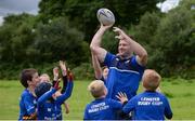 27 July 2016; Leinster's Fergus McFadden taking part in games during the Bank of Ireland Leinster Rugby Summer Camp at Cill Dara RFC in Dunmurray West, Kildare. Photo by Piaras Ó Mídheach/Sportsfile
