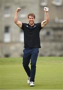 17 August 2016; Dominic Ryan celebrates making a putt on the 18th green during the IRUPA Rugby Players Golf Classic 2016 at Powerscourt Golf Club in Powerscourt, Co Wicklow. Photo by Cody Glenn/Sportsfile