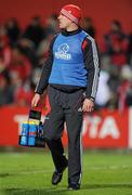 21 November 2010; Munster's Paul O'Connell acting as water carrier during the game. Celtic League, Munster v Llanelli Scarlets, Musgrave Park, Cork. Picture credit: Brendan Moran / SPORTSFILE