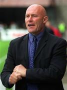 10 August 2001; Galway United manager Dave Connell during the Eircom League Premier Division match between St Patrick's Athletic and Galway United at Richmond Park in Dublin. Photo by Damien Eagers/Sportsfile