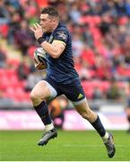 3 September 2016; Ronan O'Mahony of Munster sprints to the try line during the Guinness PRO12 Round 1 match between Scarlets and Munster at Parc Y Scarlets in Llanelli, Wales. Photo by Huw Evans/Sportsfile