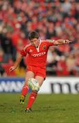 12 December 2010; Ronan O'Gara, Munster, kicks a penalty. Heineken Cup Pool 3 - Round 3, Munster v Ospreys, Thomond Park, Limerick. Picture credit: Diarmuid Greene / SPORTSFILE