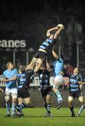 28 January 2011; Fergal Walsh, Shannon, wins possession in the line-out ahead of David Sherry, Garryowen. Ulster Bank All-Ireland League Division 1A, Garryowen v Shannon, Garryowen FC, Dooradoyle, Limerick. Picture credit: Diarmuid Greene / SPORTSFILE