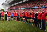 22 October 2016; Munster players and staff, along with Tony Foley and Dan Foley, sons of the late Munster Rugby head coach Anthony Foley, sing 'Stand Up and Fight' on the pitch after the European Rugby Champions Cup Pool 1 Round 2 match between Munster and Glasgow Warriors at Thomond Park in Limerick. Photo by Diarmuid Greene/Sportsfile