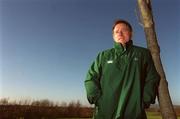 15 January 2002; Head coach Eddie O'Sullivan during a Ireland Rugby squad training session and press conference at Thomond Park in Limerick. Photo by Brendan Moran/Sportsfile