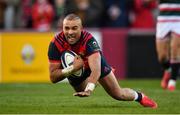 10 December 2016; Simon Zebo of Munster scores his side's first try during the European Rugby Champions Cup Pool 1 Round 3 match between Munster and Leicester Tigers at Thomond Park in Limerick. Photo by Brendan Moran/Sportsfile