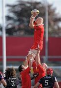 14 May 2011; Paul O'Connell, Munster, wins possession for his side in a lineout. Celtic League Semi-Final, Munster v Ospreys, Thomond Park, Limerick. Picture credit: Matt Browne / SPORTSFILE